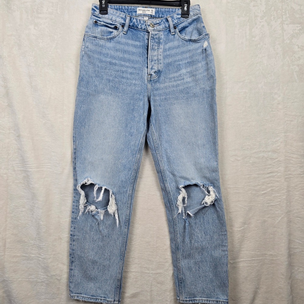 Abercrombie & Fitch Curve Love The Dad High Rise Distressed Jeans 28/6s